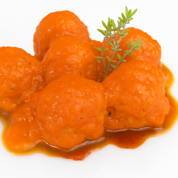 ALBONDIGAS CASERAS CON SALSA DE TOMATE