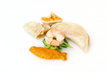 RED PRAWN AND VEGETABLE GYOZA