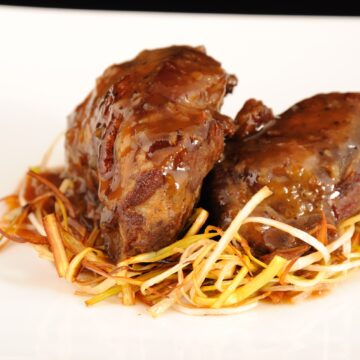 BONELESS CONFIT PORK CHEEKS - KG